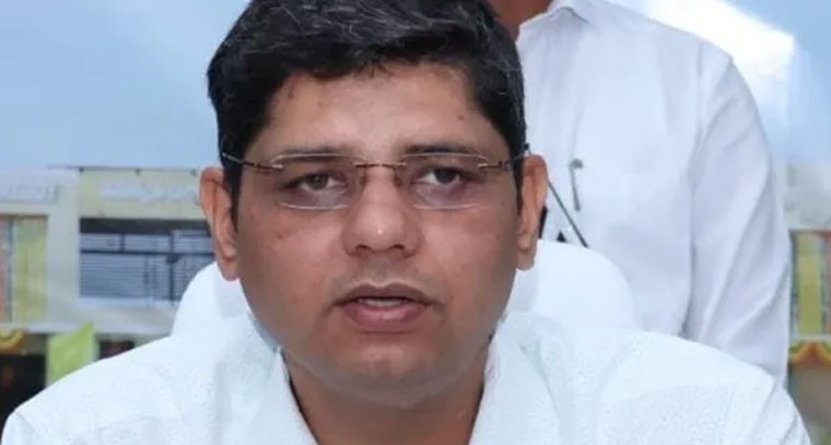 ఎన్నికలు పూర్తయ్యే వరకు కోడ్ అమలులో ఉంటుంది: కలెక్టర్