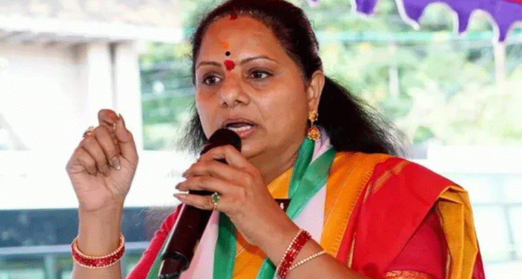 వరంగల్ లో ఆసుపత్రి నిర్మాణంలో అవకతవకలు జరుగుతున్నాయి.. కవిత