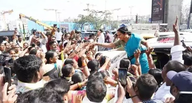 తెలంగాణ జాగృతి జనం బాట కార్యక్రమంలో ఎమ్మెల్సీ కవిత