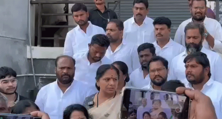 బాలల దినోత్సవం: నంద స్కూల్‌లో కవిత సందడి