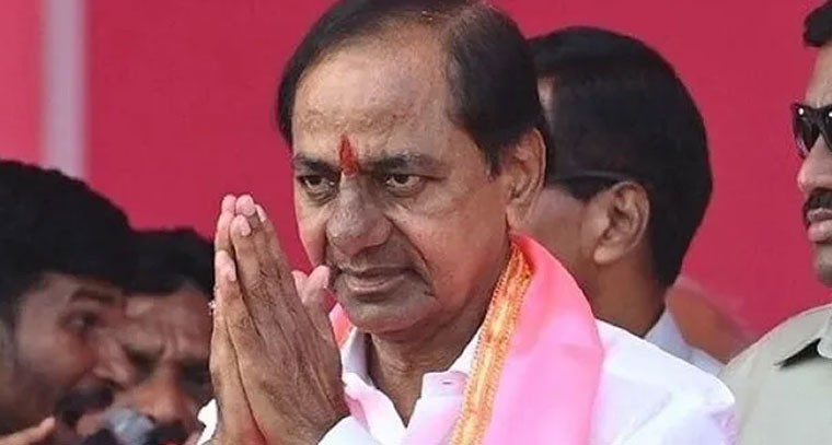 తెలంగాణ ప్రజలకు బతుకమ్మ శుభాకాంక్షలు: KCR