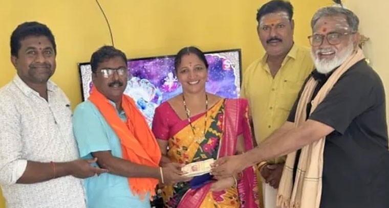  ఆలయ అభివృద్ధికి విరాళం