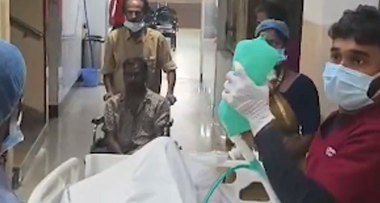 కల్తీ కల్లు తాగి 11 మంది అస్వస్థత