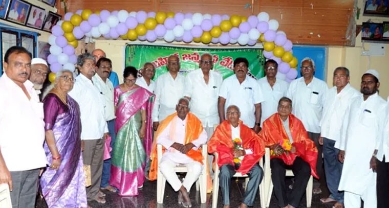 కోదాడ పెన్షనర్స్ సంఘం రాష్ట్రానికే ఆదర్శం