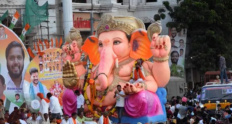 గణేశ్‌ నిమజ్జనాలు.. 30 వేల మంది పోలీసులతో బందోబస్తు