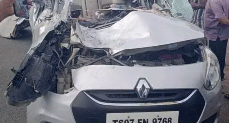 రోడ్డు ప్రమాదం.. ఇద్దరు స్పాట్‌డెడ్