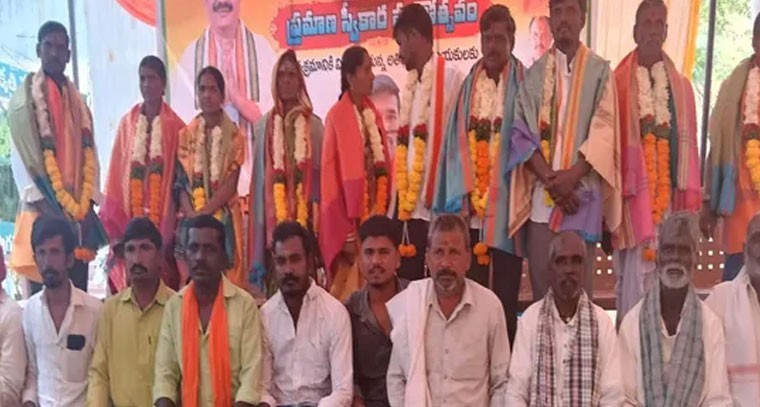 పెద్ద దేవాడ నూతన సర్పంచ్ శోభ బాధ్యతలు స్వీకరణ