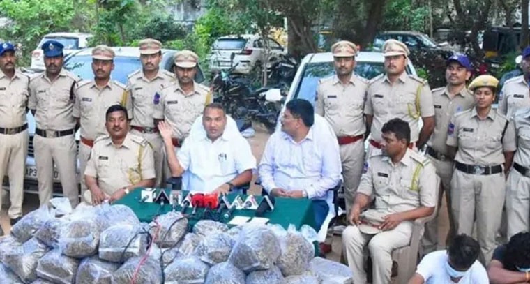 122. 85 కేజీల గంజాయి స్వాధీనం