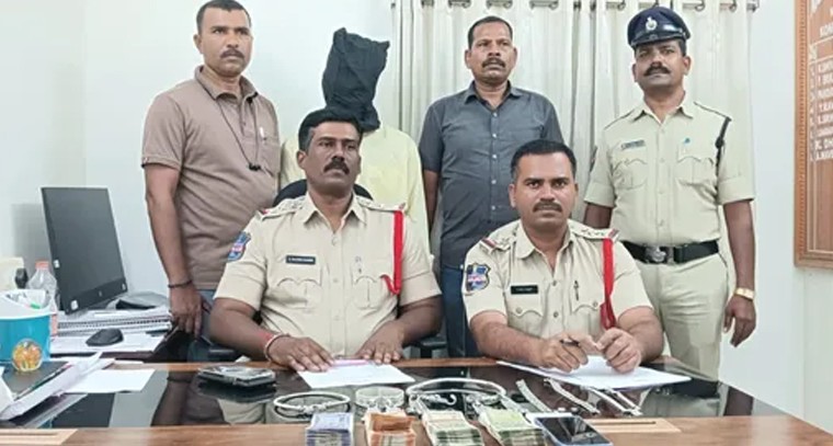 చోరీ కేసులో నిందితుడు అరెస్ట్