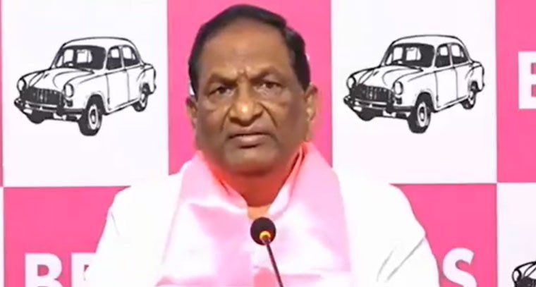 బిల్లులు చెల్లించి విద్యార్థుల భవిష్యత్తును కాపాడండి: మాజీ మంత్రి