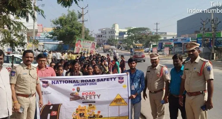 కీసరలో ట్రాఫిక్ నిబంధనలపై అవగాహన కార్యక్రమం