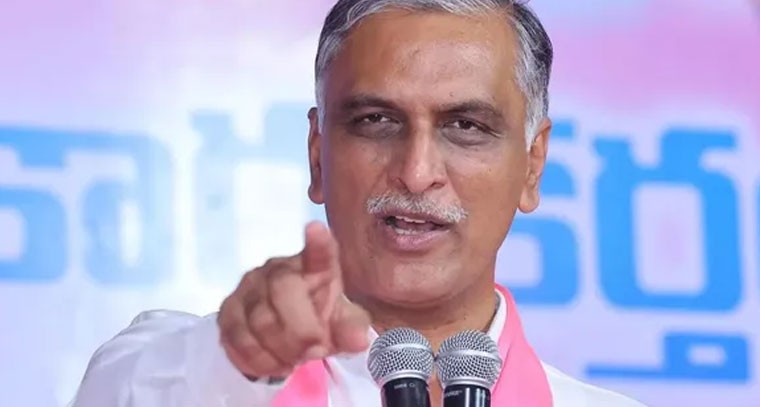 ఇది కేటీఆర్‌పై కక్ష సాధింపు చర్య: హరీశ్‌రావు