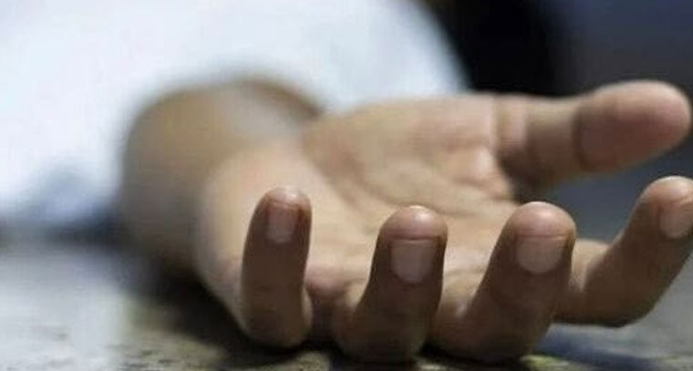 ఇందిరమ్మ ఇల్లు రాలేదని మనస్తాపంతో వ్యక్తి ఆత్మహత్య