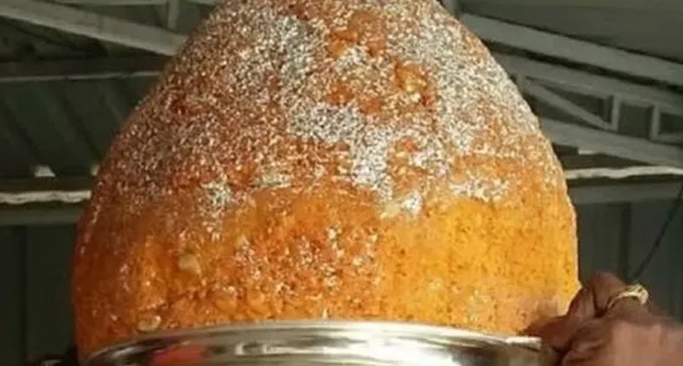 రాయదుర్గంలో భారీ ధర పలికిన గణేశ్‌ లడ్డూ