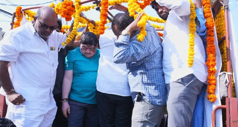 లాలాపేట్ నుంచి మొదలైన అందెశ్రీ అంతిమయాత్ర