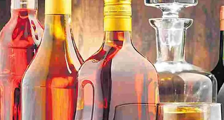 మద్యం వినియోగంలో తెలంగాణే టాప్