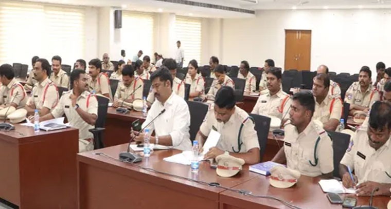  సీఎం పర్యటన సందర్భంగా పటిష్ట బందోబస్తు ఏర్పాటు