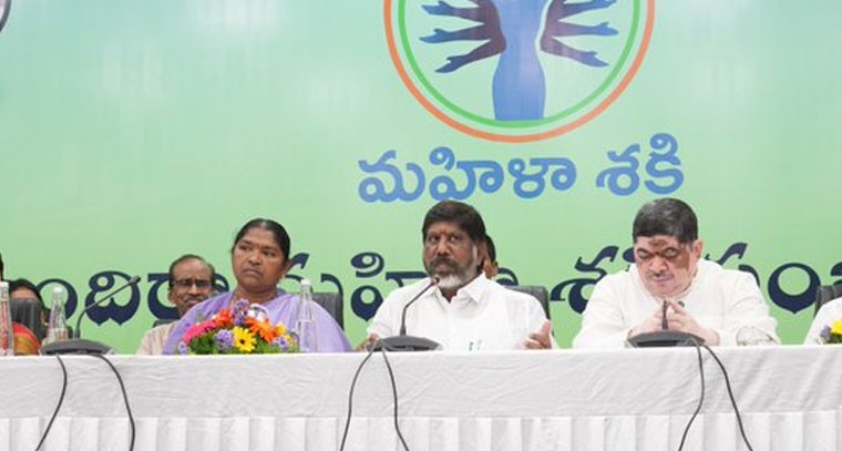 ప్రజాభవన్లో ఇందిరా మహిళా శక్తి సంబరాలు