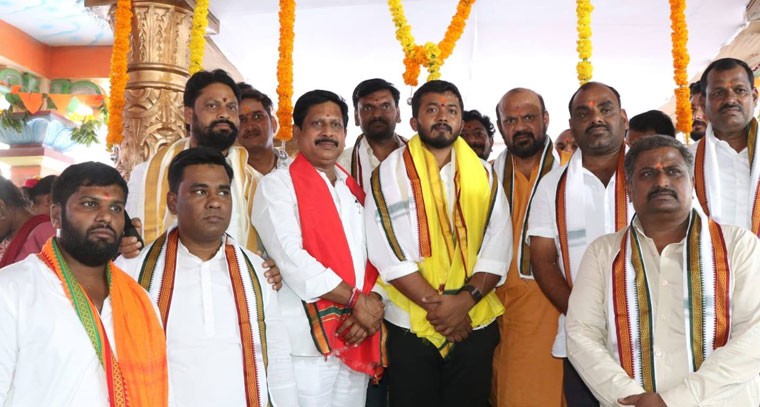 శ్రీరామనవమి ఉత్సవాలలో పాల్గొన్న బీఆర్ఎస్ నాయకులు మాద్రి పృథ్వీరాజ్ 