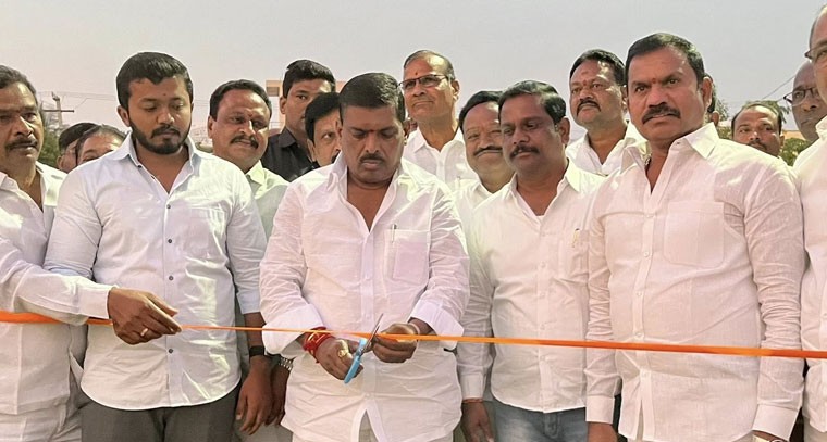 బహిరంగ వ్యాయామశాలల ప్రారంభోత్సవ కార్యక్రమంలో మాదిరి ప్రిథ్వీరాజ్