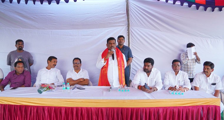 కాలనీల అభివృద్ధికి సంపూర్ణ సహకారం : పటాన్చెరు ఎమ్మెల్యే గూడెం మహిపాల్ రెడ్డి 