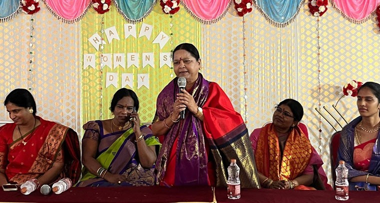 పటాన్చెరులో ఘనంగా ఆర్యవైశ్య మహిళా విభాగం మహిళా దినోత్సవ వేడుకలు 
