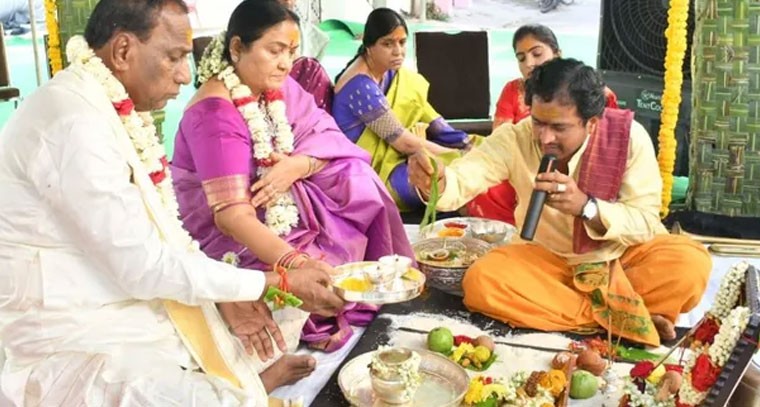 మాజీ మంత్రి మల్లారెడ్డికి 50 ఏళ్ల తర్వాత మళ్లీ పెళ్లి!