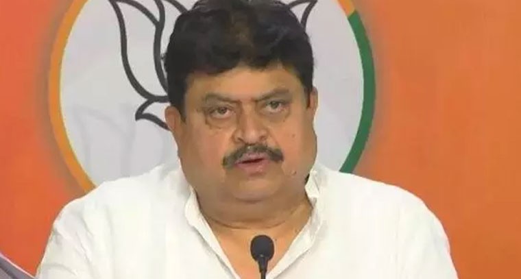 ఢిల్లీలో డ్రామాకు రాహుల్ గాంధీయే డైరెక్టర్: రామ్‌చందర్‌రావు