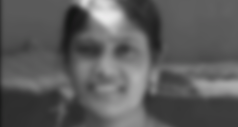 భార్య గొంతు కోసి పరారైన భర్త