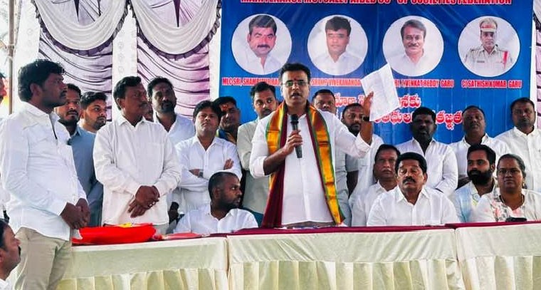 పేదోళ్ల సొంతింటి కలను నెరవేర్చిన మహాత్ముడు, పెద్దలు కెసిఆర్ : ఎమ్మెల్యే కెపి. వివేకానంద్ 