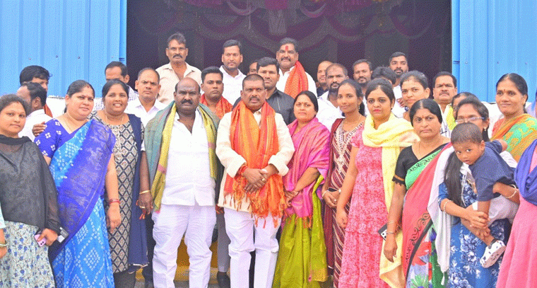 ముత్తంగిలో 12 కోట్ల 30 లక్షల రూపాయల అభివృద్ధి పనులకు శంకుస్థాపన చేసిన ఎమ్మెల్యే జిఎంఆర్ 