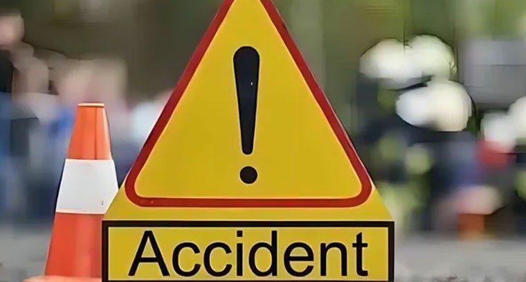 నాగార్జునసాగర్ - హైదరాబాద్ రహదారిపై రోడ్డు ప్రమాదం