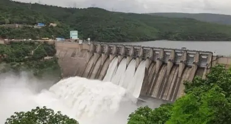 తెలుగు రాష్ట్రాల జల వివాదాలపై 12 మందితో కమిటీ!