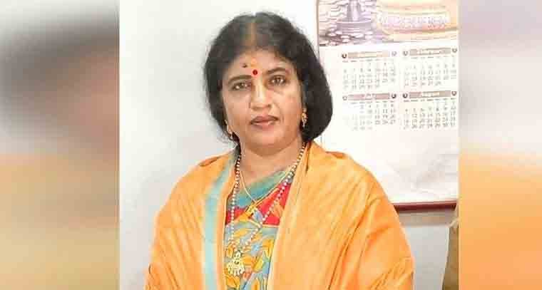 నా విషయం తేల్చకపోతే జీవసమాధి అవుతా 
