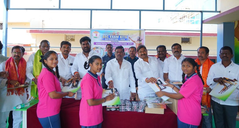 సమాజ సేవలో స్వచ్ఛంద సంస్థల పాత్ర మరింత పెరగాలి : ఎమ్మెల్యే గూడెం మహిపాల్ రెడ్డి 