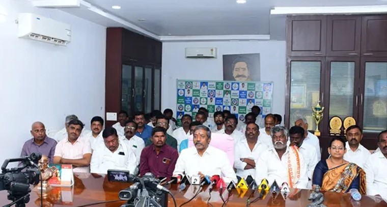 నంద్యాల జిల్లాలో రైతు సమస్యలపై వైసీపీ ఆందోళన