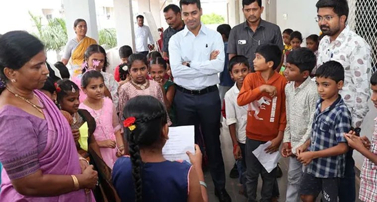 ఇందిరనగర్ ప్రభుత్వ పాఠశాలను సందర్శించిన కలెక్టర్