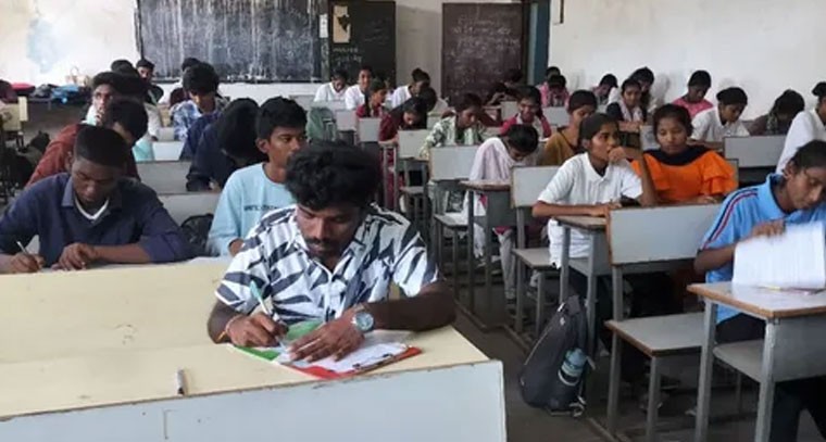 డిగ్రీ పరీక్ష ఫీజు చెల్లించాలని విశ్వవిద్యాలయం ప్రకటన