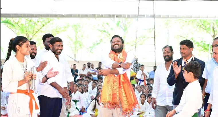 క్రమశిక్షణ, సెల్ఫ్ డిఫెన్స్ కు కరాటే ఉపయోగం : నీలం మధు ముదిరాజ్