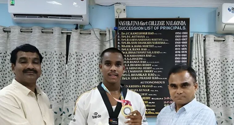 ఎంజి విద్యార్థి జాతీయ తైక్వాండో పోటీలకు ఎంపిక