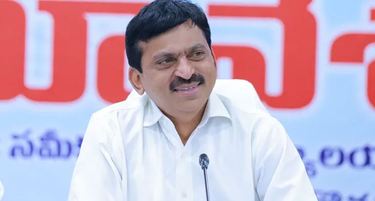 ఇందిరమ్మ ఇళ్ల నిర్మాణం.. మంత్రి ఆదేశాలు