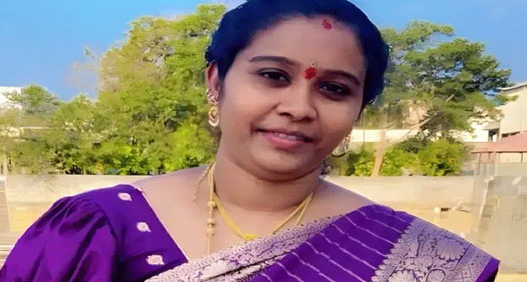 అదృష్టమంటే ఇదే.. ఒకే మహిళకు లక్కీ డ్రాలో 2వైన్ షాపులు