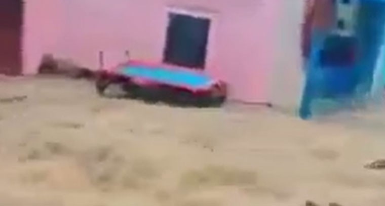 ముంచెత్తిన వాన.. భారీగా ట్రాఫిక్ జామ్ 