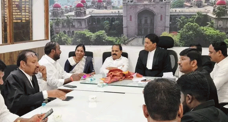 బలహీనవర్గాలకు అనుకూలంగా షాద్ నగర్ ఎమ్మెల్యే పిటిషన్