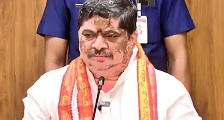 ఉనికి కోసమే కేసీఆర్ ఆరాటం.. దమ్ముంటే అసెంబ్లీకి వచ్చి చర్చించు: మంత్రి పొన్నం ఫైర్

