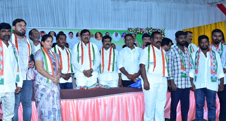 ప్రజా పాలనకు ఆకర్షితులై కాంగ్రెస్ పార్టీలో చేరికలు