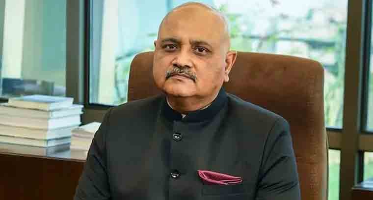 అస్వస్థతకు గురైన సీబీఐ డైరెక్టర్
