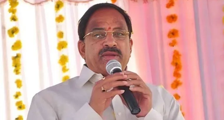 చేనేత రుణాలపై మంత్రి తుమ్మల కీలక ఆదేశాలు