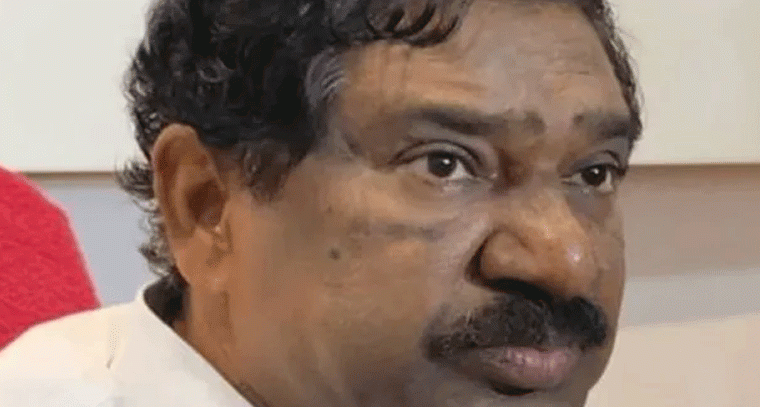 మాజీ డిప్యూటీ CM రాజయ్య హౌస్ అరెస్ట్.. తీవ్ర ఉద్రిక్తత