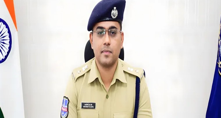 అత్యవసరమైతే తప్ప బయటికి రావద్దు - ఎస్పీ